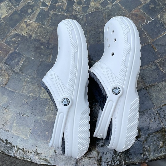 Lined Crocs Men’s Adult Classic Clog NWOT!! - Picture 4 of 8